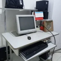 میز کامپیوتر