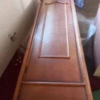 کمد چوبی زیر تلویزیون ولباسی