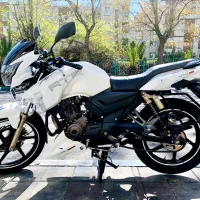 اپاچی ۱۸۰ مدل ۹۳