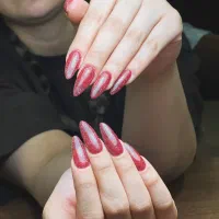 کاشت ناخن