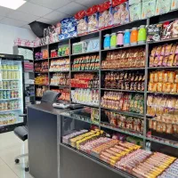 ساندویچ زن