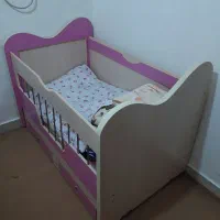 تخت خواب چوبی نوزاد و کودک