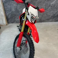 توسن باسل ۲۵۰ سی سی لوازم دار