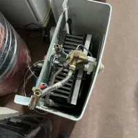 ابگرمکن دیواری در حد نو ضمانتی|آبگرمکن، پکیج، شوفاژ|میاندوآب, |دیوار