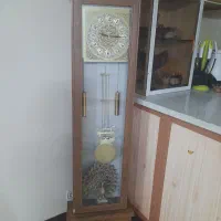 ساعت ایستاده