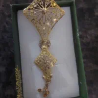 گوشواره و پلاک