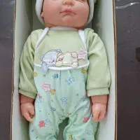 عروسک نوزاد