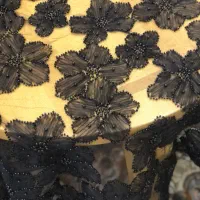 پارچه تور دانتل با گل سه بعدی کار دست مجلسی