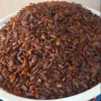 کشمش سیاه (گله افتابی)