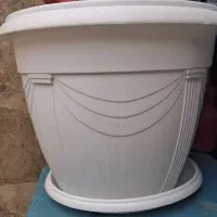 گلدان بزرگ