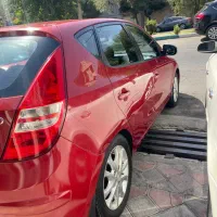 هیوندای i30