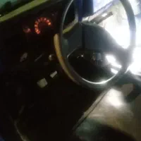 وانت نیسان مدل 85 شاسی سالم .