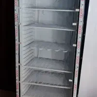 دو عدد یخچال ایستاده و یک عدد فریزر ایستاده