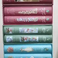 9 جلد کتاب شعر نفیس
