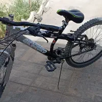 دوچرخه۲۰و۲۶|دوچرخه، اسکیت، اسکوتر|تربت جام, میان جام|دیوار