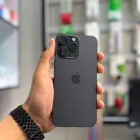 اپل iPhone 15 Pro Max با حافظهٔ ۲۵۶ گیگابایت