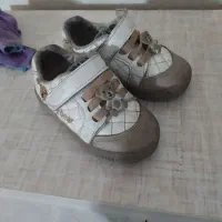 کفش بچه گانه