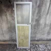 درب سرویس بهداشتی