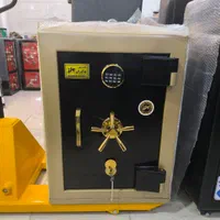 گاوصندوق 550s، گاو صندوق قلابدار