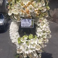 تاج گل‌های بزرگ هفت تیکه ختمی تبریک|خدمات پذیرایی، مراسم|تهران, سهروردی|دیوار