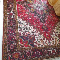 جفت. فرش. دستباف. زرنه