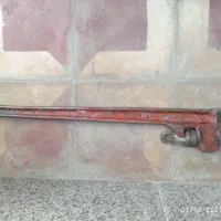 رنده برقی لوله پلی اتیلن ،گیره چهار اینچ ...|ابزارآلات|شیراز, کفترک|دیوار