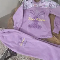 تعدادی لباس با قیمت مناسب