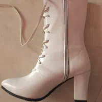 بوت سفید|کیف، کفش، کمربند|بجنورد, |دیوار