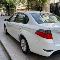 برلیانس330اتومات مدل95 بی رنگ|خودرو سواری و وانت|رشت, جهاد|دیوار