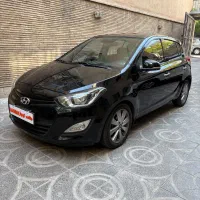 هیوندای i20