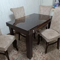 میز ناهار خوری در حد نو بعلت کمبودی جا میفروشم|میز و صندلی غذاخوری|بوکان, |دیوار