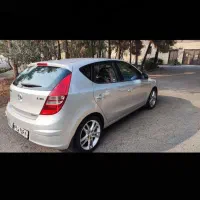 هیوندای i30