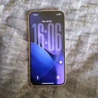 آیفن ۱۴نرمال سفید