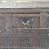 صندوق عتیقه محکم و بزرگ