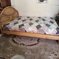 تخت دو نفره ومبل کاناپه|تخت و سرویس خواب|اصفهان, شاه پسند|دیوار