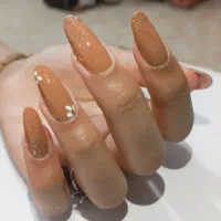 کاشت ناخن ۳۴۰ وکاشت مژه تخفیف230|خدمات آرایشگری و زیبایی|زابل, |دیوار