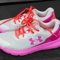 کتونی اسپرت سایز ۳۸ آندرامور دخترانه