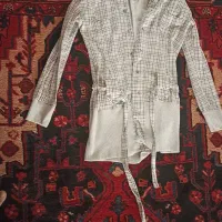 بارانی|لباس|کرج, مصباح|دیوار