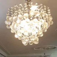 یک جفت لوستر درحد نو