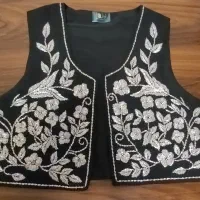 سخمه، کاملا نو (جلیقه)|لباس|آذرشهر, |دیوار