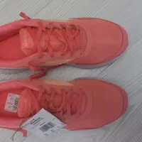 یک جفت کتونی اورجینال Reebok|کیف، کفش، کمربند|اندیشه, اندیشه فاز ۱|دیوار