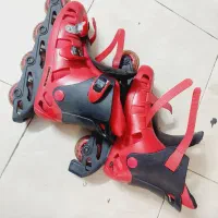 اسکیت به همراه کلاه و محافظ زانو و آرنج