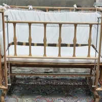 تخت کودک|تخت و صندلی بچه|رشت, چمارسرا|دیوار