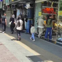 مغازه-بین-فلکه-2-و-3