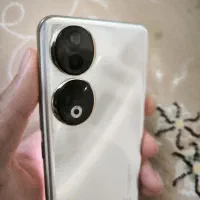 honor 90 در حد نو کم کارکرد