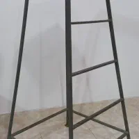 چهارپایه فلزی|صندلی و نیمکت|شاهرود, |دیوار