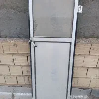 ۱لنگه درب آلومینیوم باچهار چوب