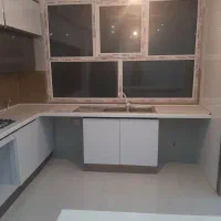 کابینت های گلس سفید اکلیلی وسیلورترک