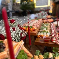 سفارش و چیدمان میز انواع فینگرفود،ژله،دسر