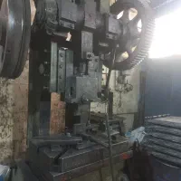 استخدام نیروی کار